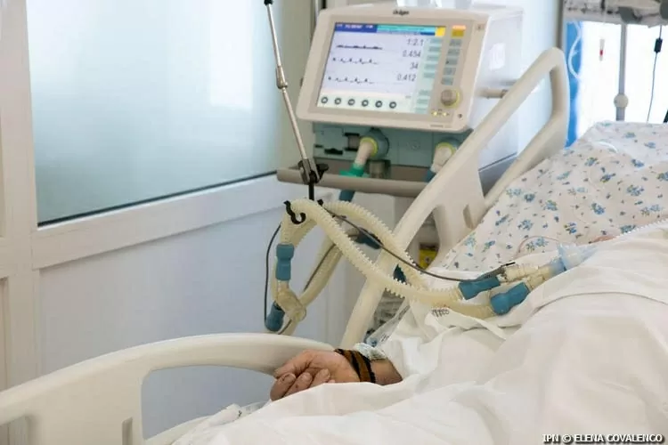 Nga: Ngộ độc thực phẩm tập thể, hơn 40 người nhập viện Nga: Ngộ độc thực phẩm tập thể, hơn 40 người nhập viện