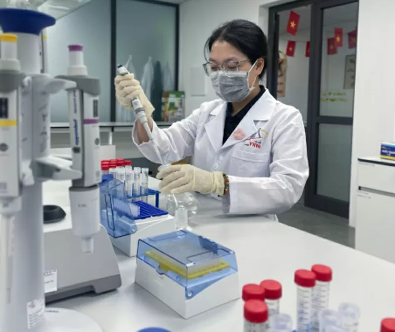 Vẻ đẹp phụ nữ Việt Nam tỏa sáng qua từng khoảnh khắc lao động