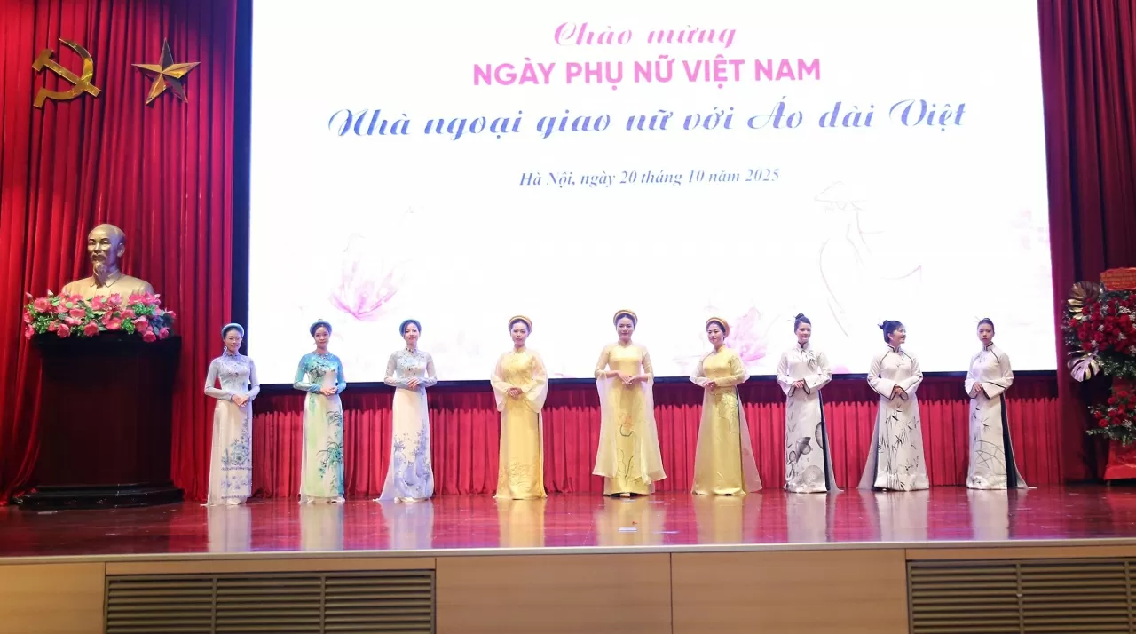 Nhà ngoại giao nữ với Áo dài Việt – Tôn vinh vẻ đẹp và bản sắc văn hóa Việt Nam