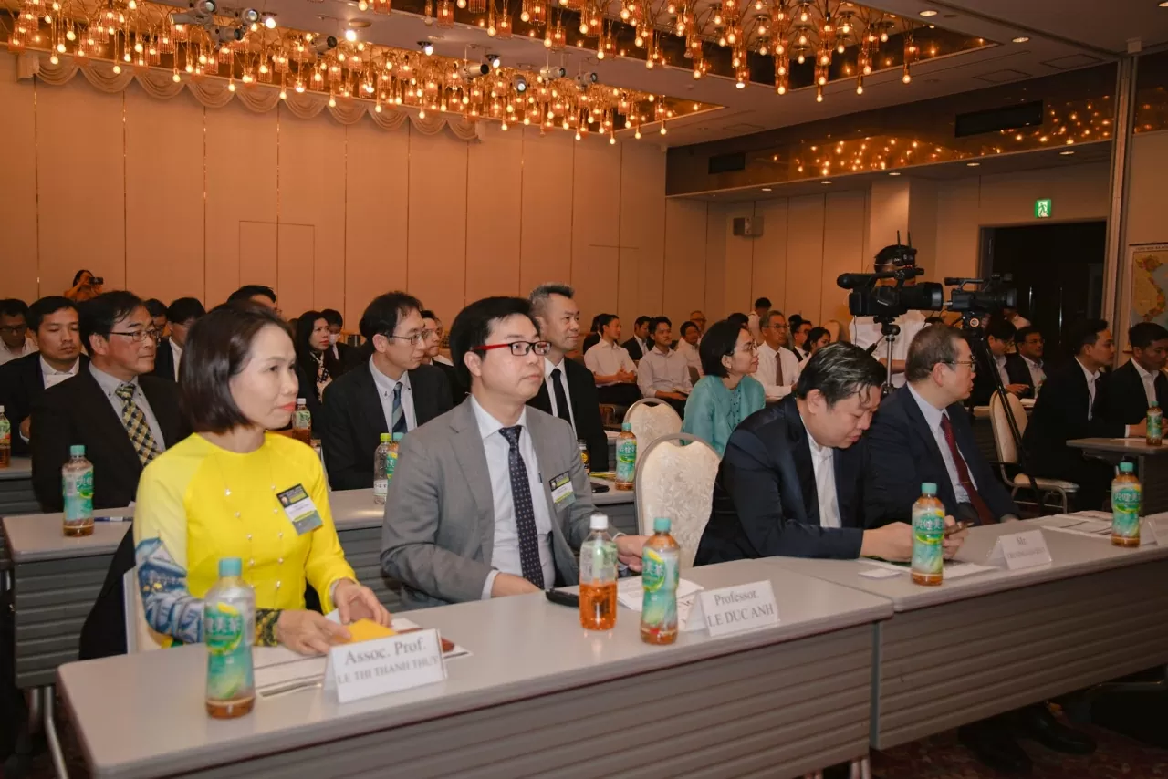 Hội nghị Bán dẫn Việt-Nhật lần thứ nhất: Đặt nền móng hợp tác nghiên cứu và đào tạo giữa hai nước