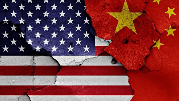 Trung Quốc tung đòn đáp trả trực tiếp Mỹ, căng thẳng thương mại và công nghệ leo thang