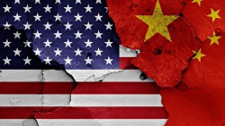 Trung Quốc tung đòn đáp trả trực tiếp Mỹ, căng thẳng thương mại và công nghệ leo thang