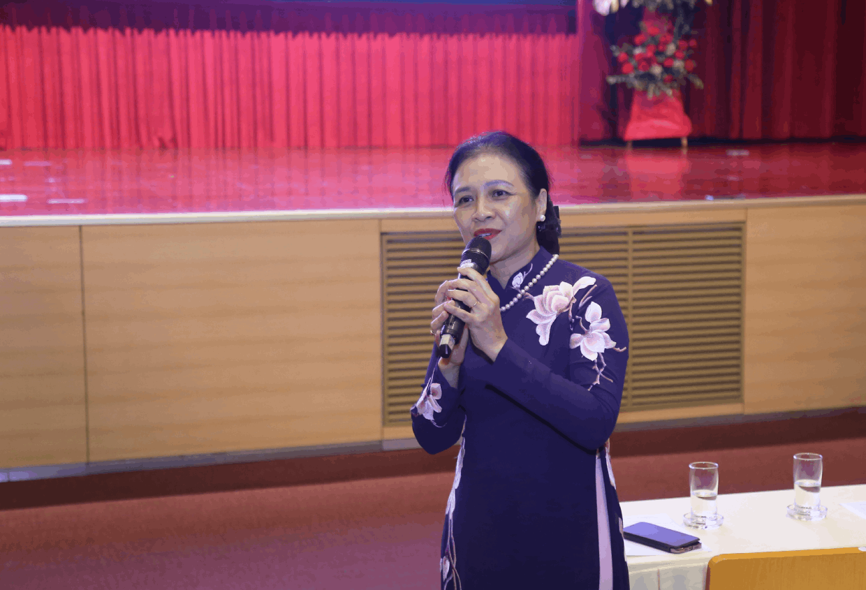 Nhà ngoại giao nữ với Áo dài Việt – Tôn vinh vẻ đẹp và bản sắc văn hóa Việt Nam