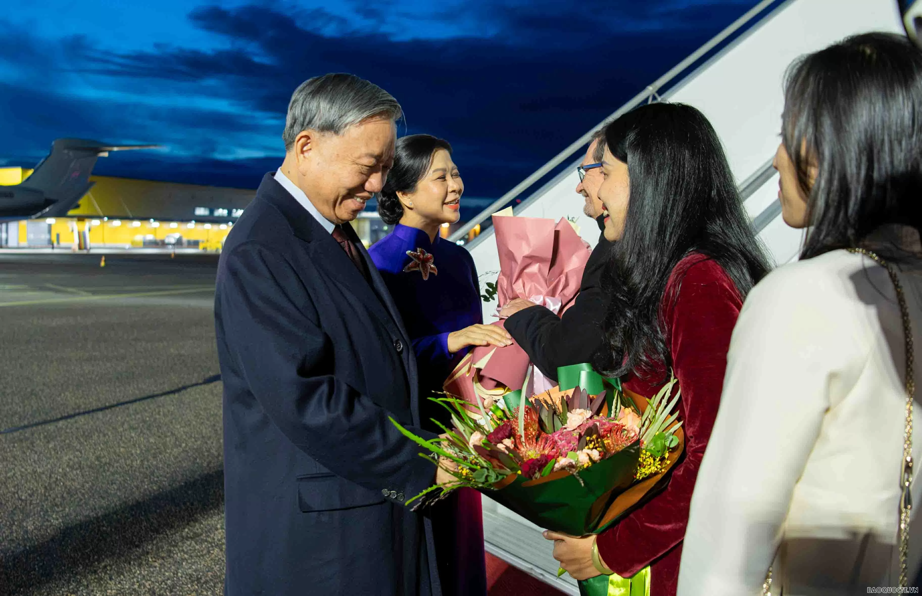 Tổng Bí thư Tô Lâm và Phu nhân đến Helsinki, bắt đầu thăm chính thức Phần Lan Tổng Bí thư Tô Lâm và Phu nhân đến Helsinki, bắt đầu thăm chính thức Phần Lan