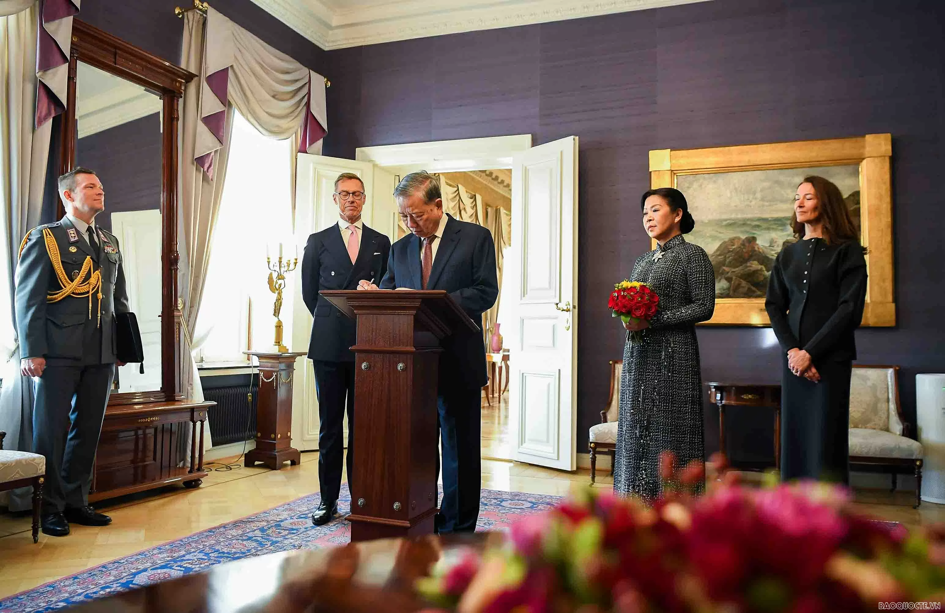 Lễ đón chính thức Tổng Bí thư Tô Lâm và Phu nhân tại Phần Lan Lễ đón chính thức Tổng Bí thư Tô Lâm và Phu nhân tại Phần Lan