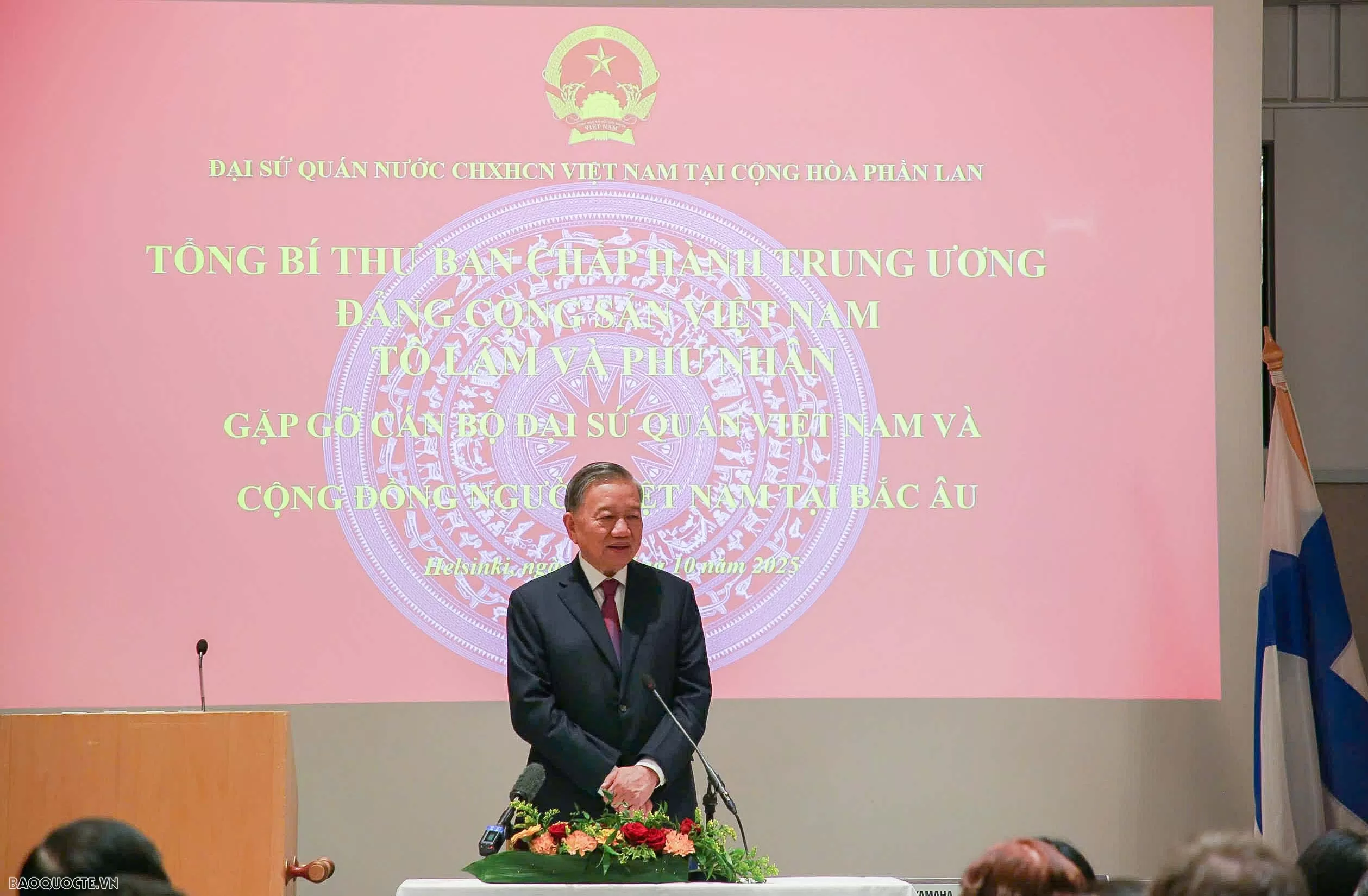 Tổng Bí thư Tô Lâm gặp gỡ cán bộ Đại sứ quán Việt Nam và cộng đồng người Việt tại Bắc Âu