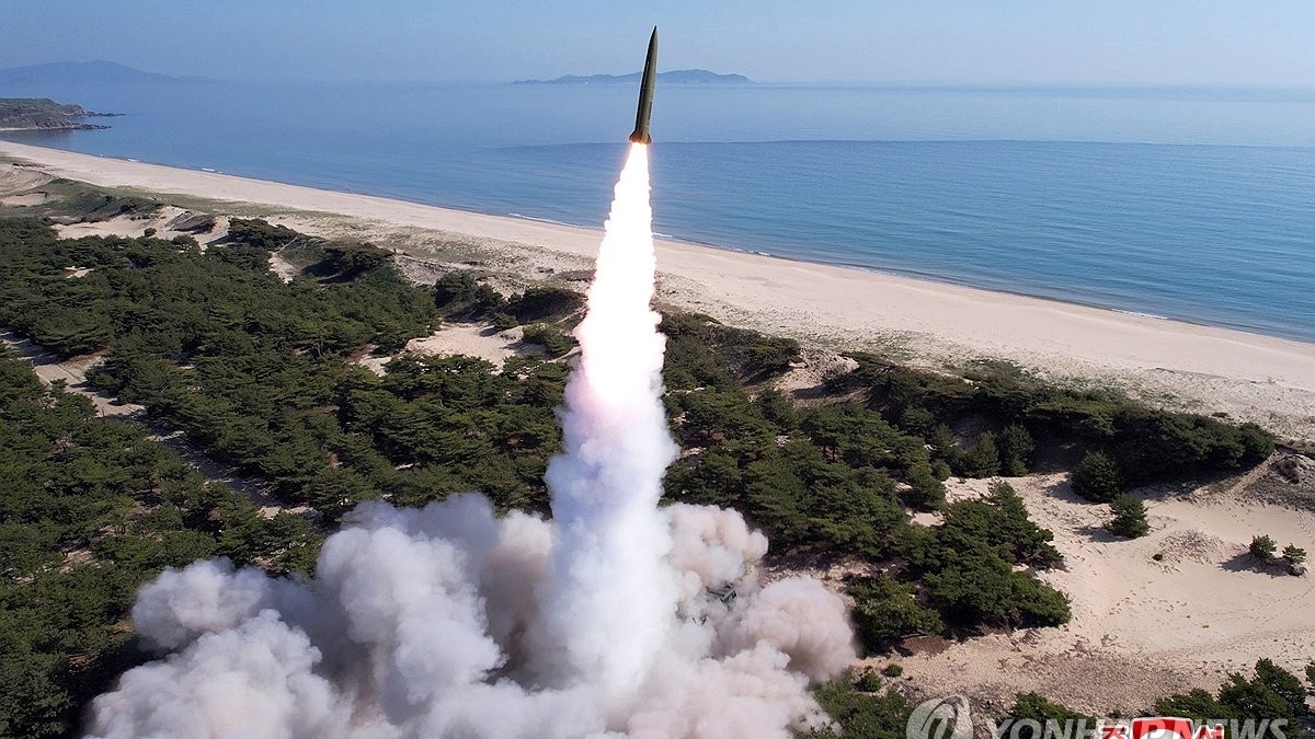 trieu tien vua phong thu ten lua dan dao