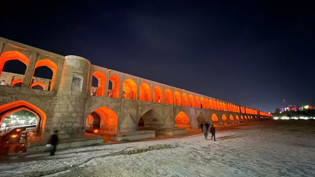 Đại sứ quán Việt Nam tại Iran thăm, làm việc tỉnh Esfahan