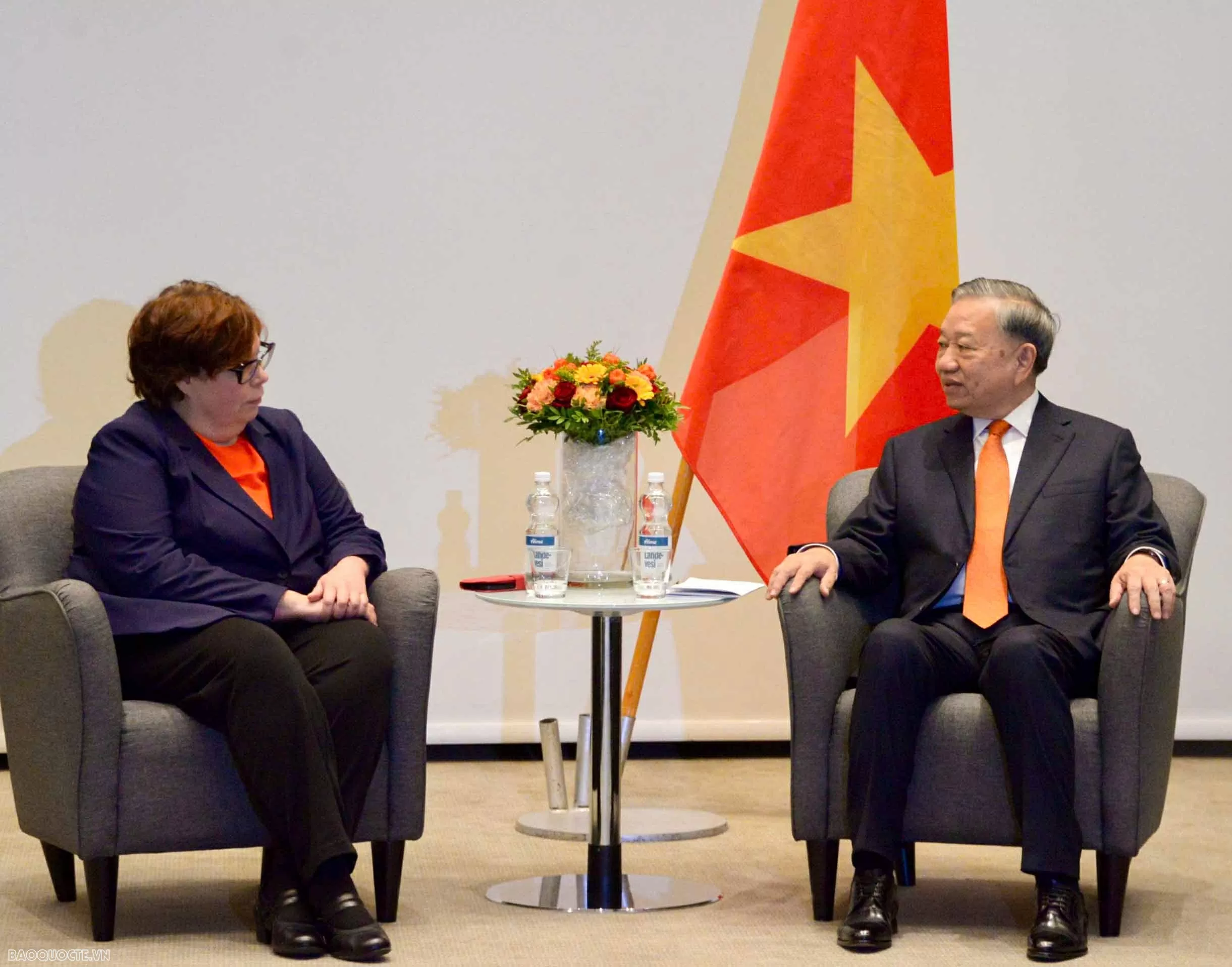 Tổng Bí thư Tô Lâm tiếp Chủ tịch Đảng Cộng sản Phần Lan Tiina Sandberg Tổng Bí thư Tô Lâm tiếp Chủ tịch Đảng Cộng sản Phần Lan Tiina Sandberg