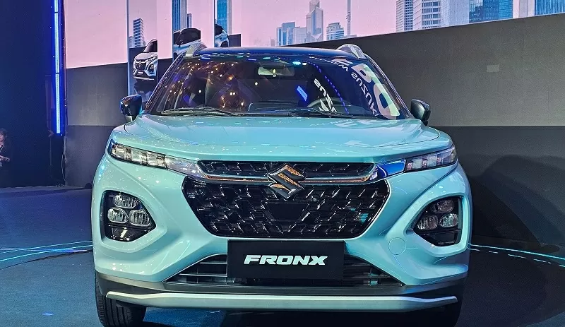 Suzuki Fronx sở hữu thiết kế ngoại thất mang phong cách CUV lai coupe.