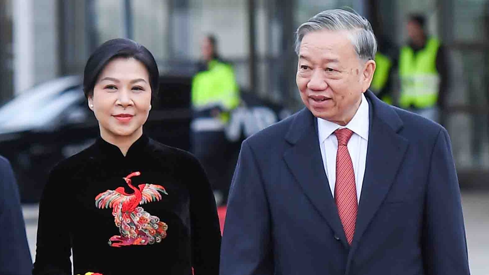 tong bi thu to lam va phu nhan tham phan lan bulgaria mo ra chuong moi trong quan he hop tac