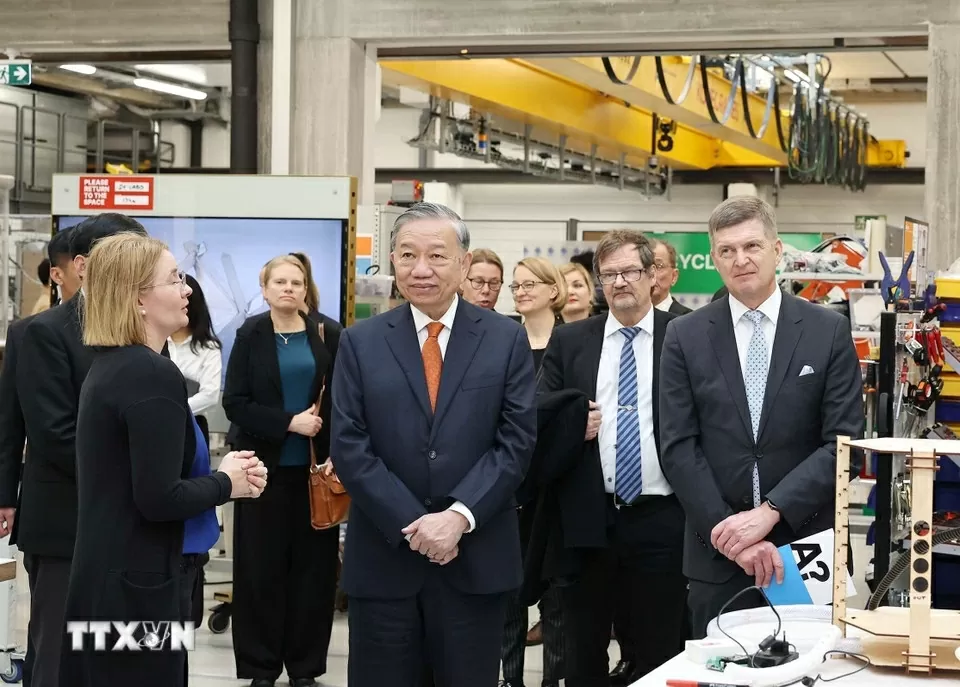 Phát biểu chính sách