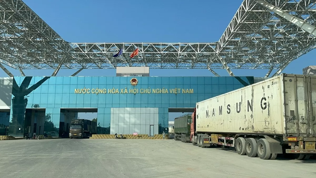 Quảng Ninh xây dựng cửa khẩu thông minh, thích ứng với xu thế phát triển của thế giới Quảng Ninh xây dựng cửa khẩu thông minh, thích ứng với xu thế phát triển của thế giới