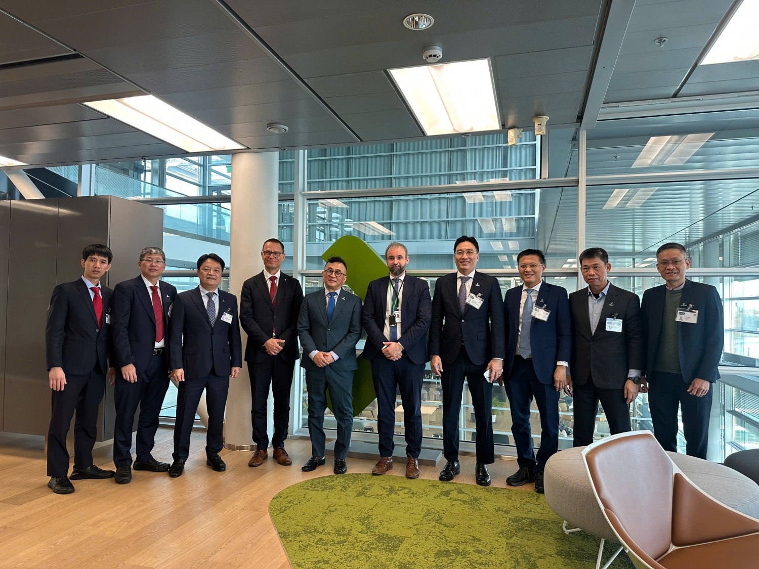 PetroVietnam và các tập đoàn hàng đầu Phần Lan đẩy mạnh hợp tác đổi mới công nghệ và chuyển đổi năng lượng PetroVietnam và các tập đoàn hàng đầu Phần Lan đẩy mạnh hợp tác đổi mới công nghệ và chuyển đổi năng lượng