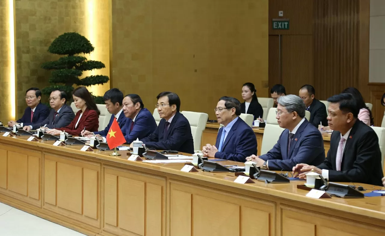 Thủ tướng Phạm Minh Chính cùng đoàn đại biểu cấp cao Việt Nam. (Ảnh: Thành Long)