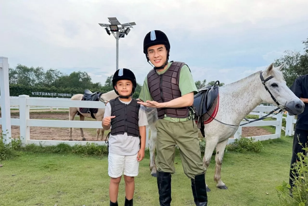 Sao Việt Sao Việt