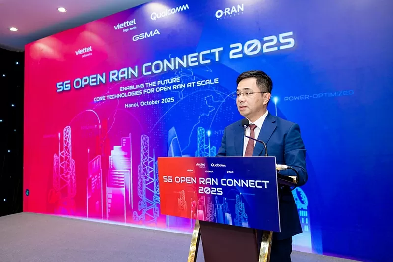 3_Ông Nguyễn Vũ Hà, Phó Tổng Giám đốc Tập đoàn Viettel cho biết Viettel là nhà mạng đầu tiên trên thế giới triển khai 5G Open RAN đạt chất lượng tương đương các nhà 3_Ông Nguyễn Vũ Hà, Phó Tổng Giám đốc Tập đoàn Viettel cho biết Viettel là nhà mạng đầu tiên trên thế giới triển khai 5G Open RAN đạt chất lượng tương đương các nhà