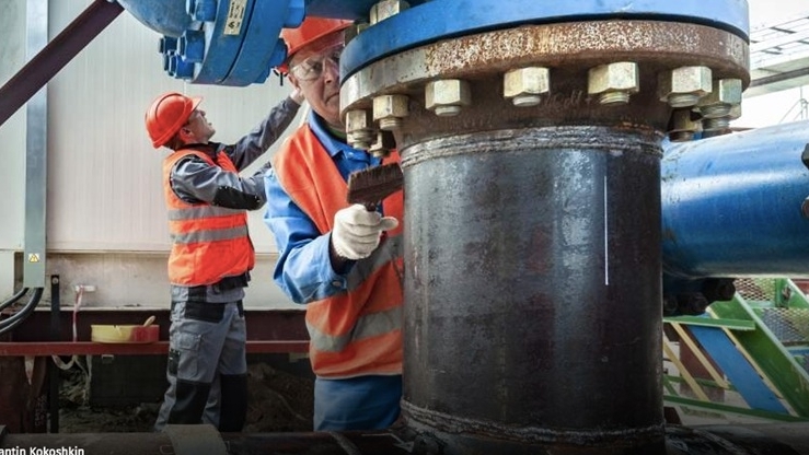 my tung don hiem trung quoc tam ngung mua dau nga