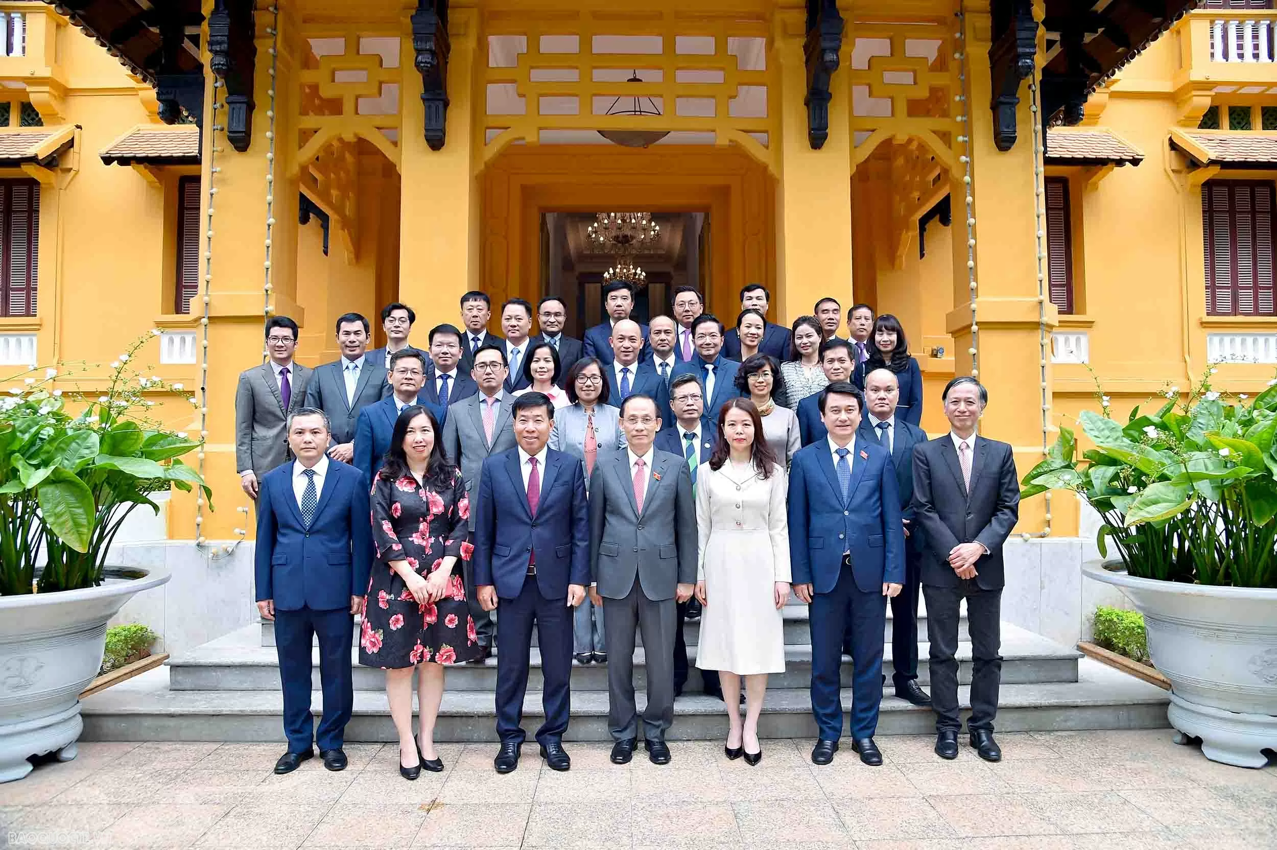 Bộ Ngoại giao chúc mừng đồng chí Lê Hoài Trung được Quốc hội phê chuẩn bổ nhiệm giữ chức Bộ trưởng Bộ Ngoại giao