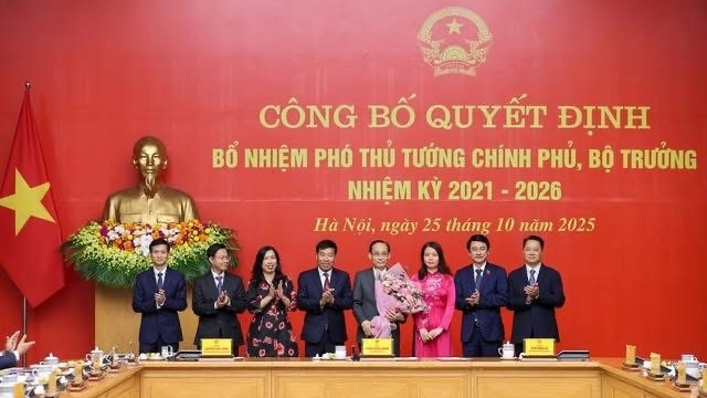 Quốc hội phê chuẩn đồng chí Lê Hoài Trung giữ chức Bộ trưởng Bộ Ngoại giao