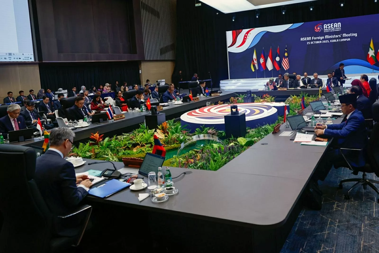 Sẵn sàng cho giai đoạn phát triển mới của ASEAN Sẵn sàng cho giai đoạn phát triển mới của ASEAN
