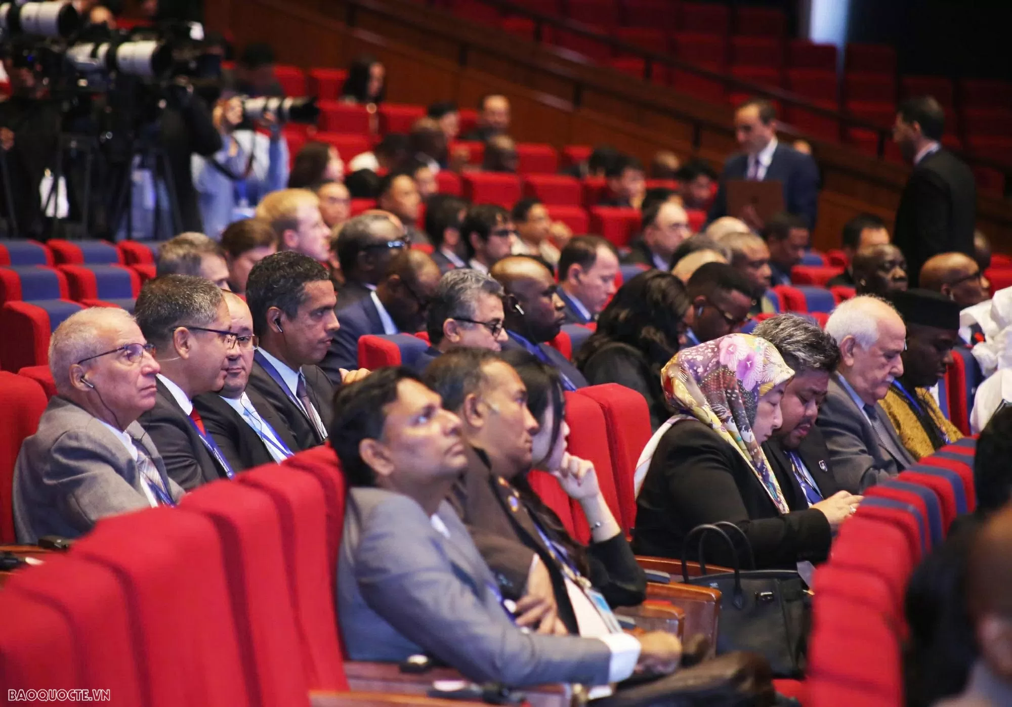 Thượng tướng Phạm Thế Tùng: Công ước Hà nội là bước tiến quan trọng trong việc xây dựng khuôn khổ pháp lý toàn cầu trong ứng phó với tội phạm mạng Thượng tướng Phạm Thế Tùng: Công ước Hà nội là bước tiến quan trọng trong việc xây dựng khuôn khổ pháp lý toàn cầu trong ứng phó với tội phạm mạng