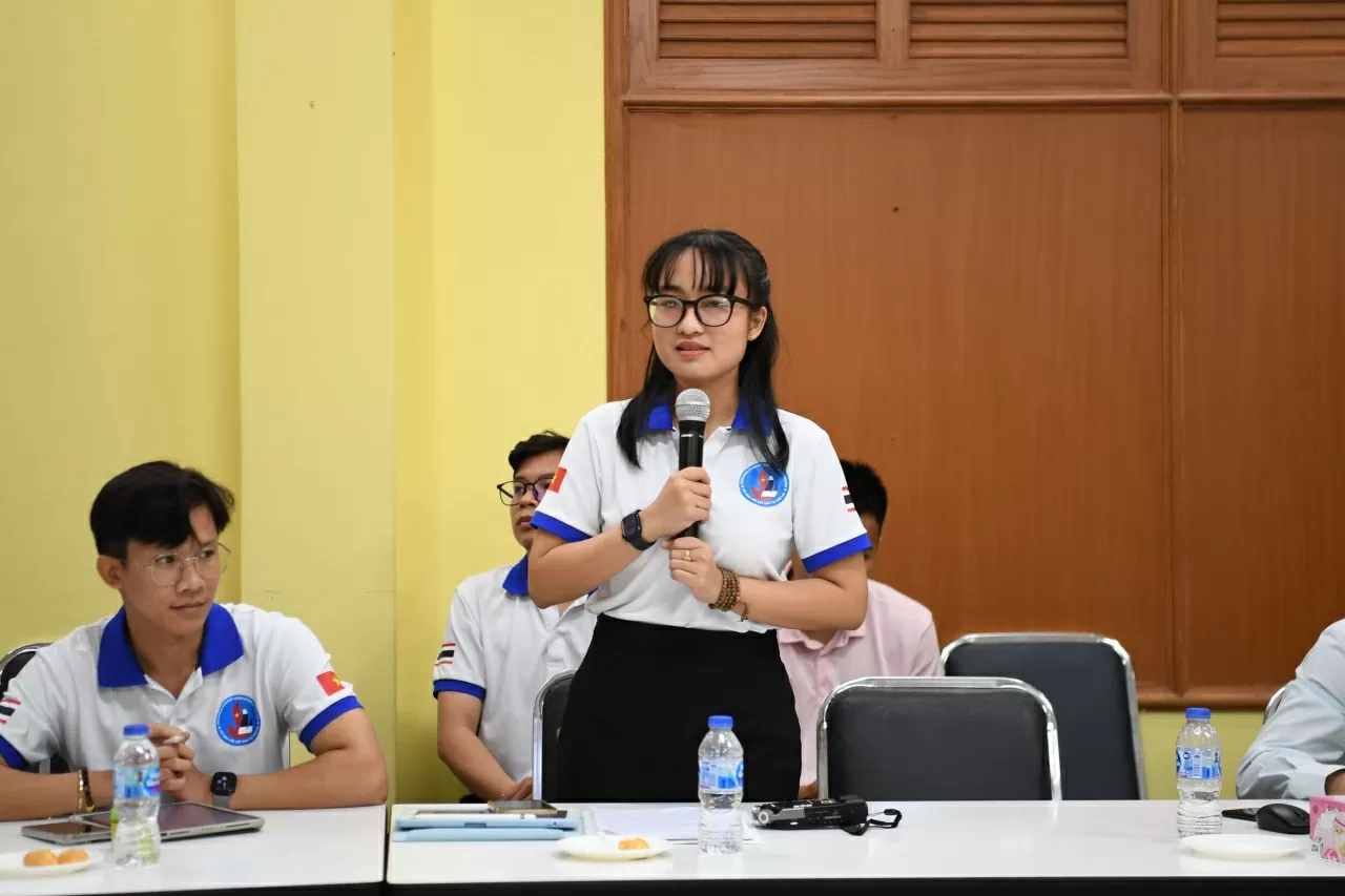 Chủ tịch Hội sinh viên Việt Nam tại Thái Lan Phạm Nguyễn Như Quỳnh mong muốn tổ chức định kỳ các diễn đàn nghiên cứu khoa học. (Nguồn: Báo Nhân dân) Chủ tịch Hội sinh viên Việt Nam tại Thái Lan Phạm Nguyễn Như Quỳnh mong muốn tổ chức định kỳ các diễn đàn nghiên cứu khoa học. (Nguồn: Báo Nhân dân)