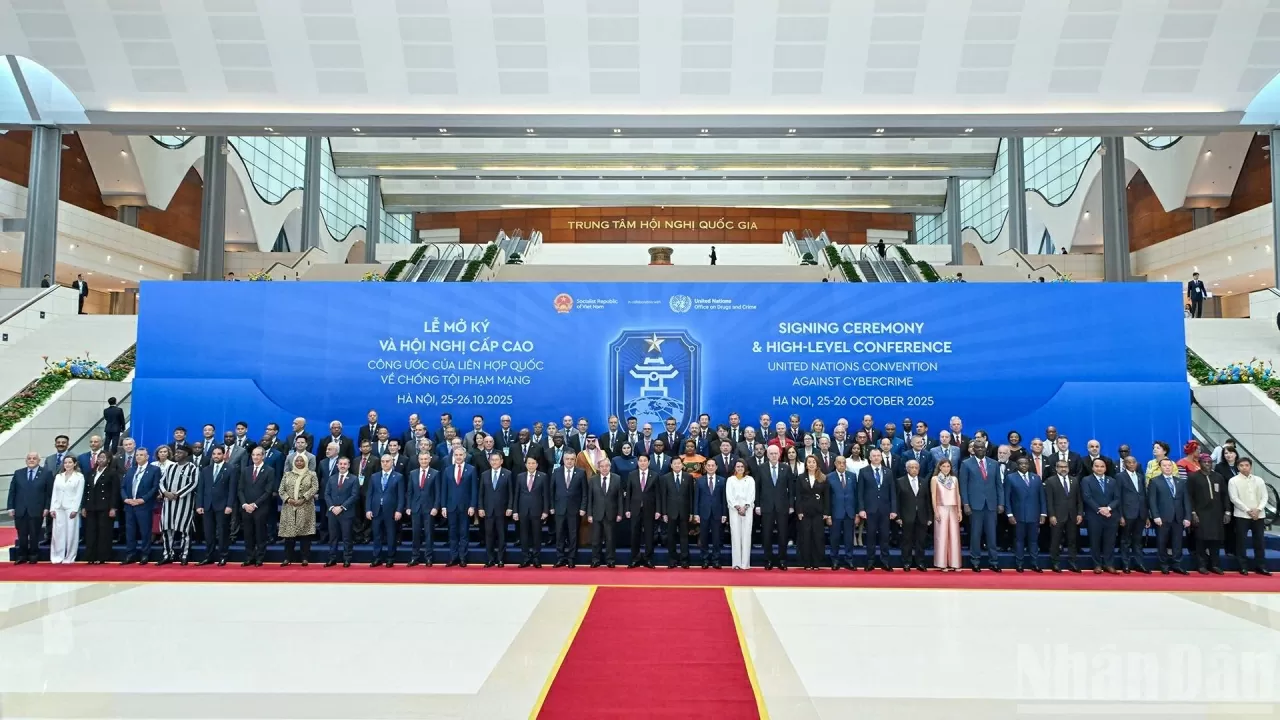 Góp ý dự thảo văn kiện Đại hội XIV của Đảng: Việt Nam định hình vị thế mới với đường lối đối ngoại toàn diện