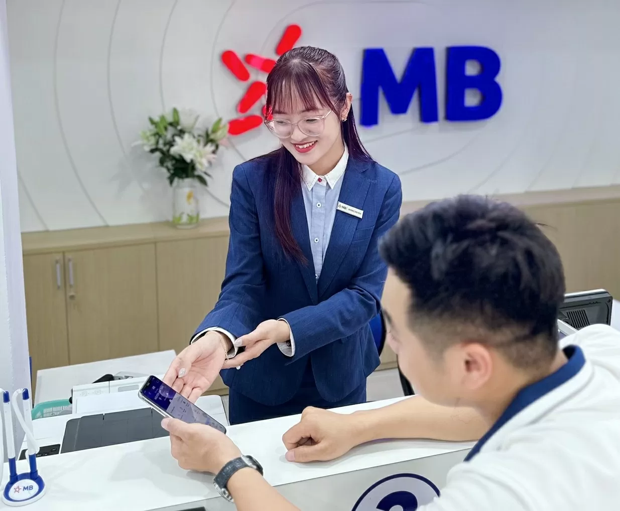 MB đạt lợi nhuận hơn 23.000 tỷ đồng sau 9 tháng, giữ vững vị thế top đầu ngành ngân hàng.
