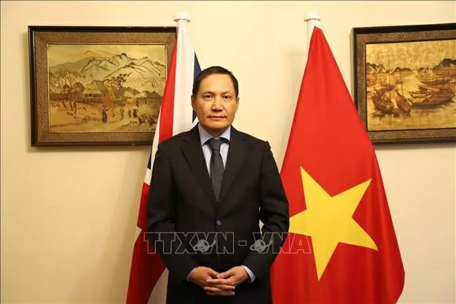 Đại sứ Đỗ Minh Hùng: Chuyến thăm Tổng Bí thư Tô Lâm nâng tầm quan hệ Việt Nam-Anh trong giai đoạn mới Đại sứ Đỗ Minh Hùng: Chuyến thăm Tổng Bí thư Tô Lâm nâng tầm quan hệ Việt Nam-Anh trong giai đoạn mới