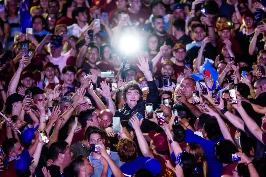 Bầu cử Quốc hội Argentina: Đảng của Tổng thống Milei giành thắng lợi áp đảo