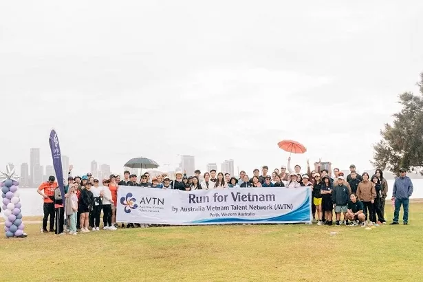 Chạy vì Việt Nam - Mỗi bước chân, một niềm hy vọng từ cộng đồng người Việt tại Australia Chạy vì Việt Nam - Mỗi bước chân, một niềm hy vọng từ cộng đồng người Việt tại Australia