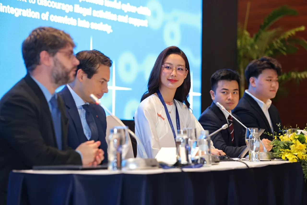 Hoa hậu Lê Nguyễn Bảo Ngọc: Công ước Hà Nội chỉ thật sự ý nghĩa khi được sống trong hành động của mỗi người trẻ Hoa hậu Lê Nguyễn Bảo Ngọc: Công ước Hà Nội chỉ thật sự ý nghĩa khi được sống trong hành động của mỗi người trẻ