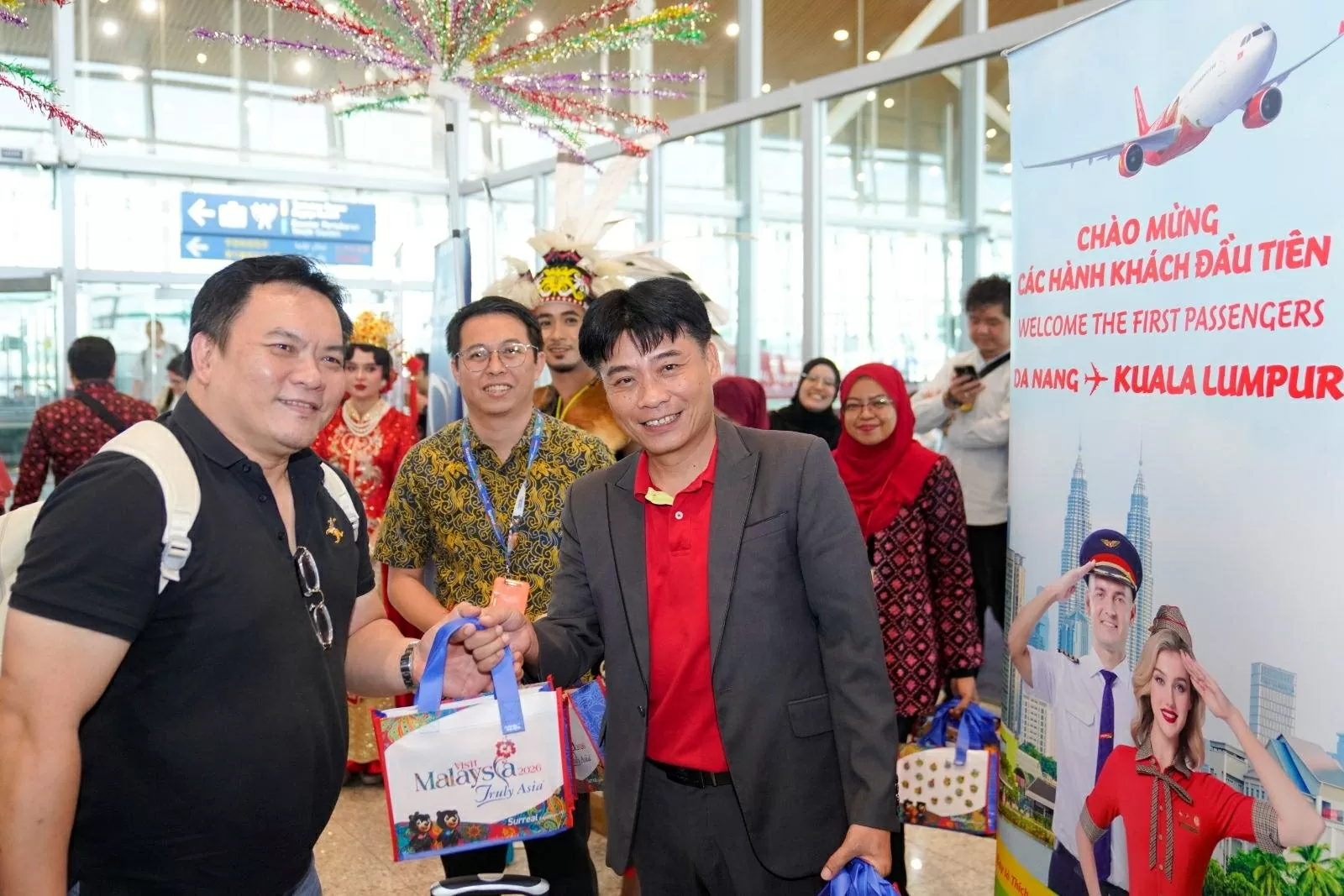 Vietjet khai trương đường bay mới kết nối Malaysia với thành phố biển Đà Nẵng