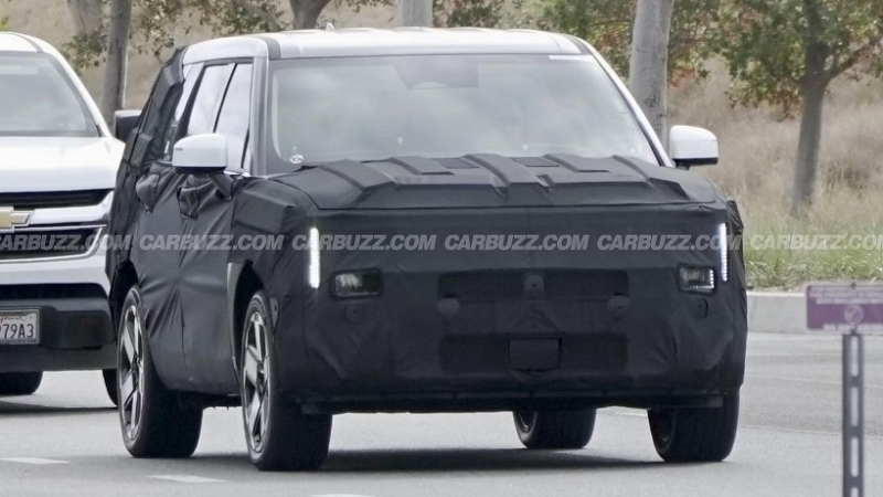 Hyundai Santa Fe 2027 lộ diện với diện mạo hoàn toàn mới