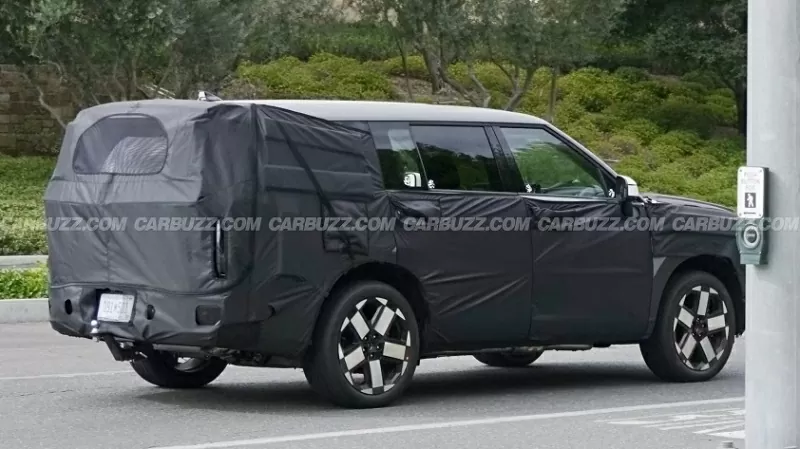 Hyundai Santa Fe 2027 lộ diện với diện mạo hoàn toàn mới