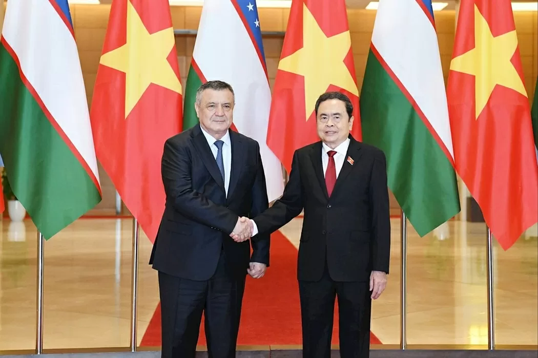 Chủ tịch Quốc hội Trần Thanh Mẫn tiếp Chủ tịch Hạ viện Quốc hội Uzbekistan Nuriddin Ismoilov