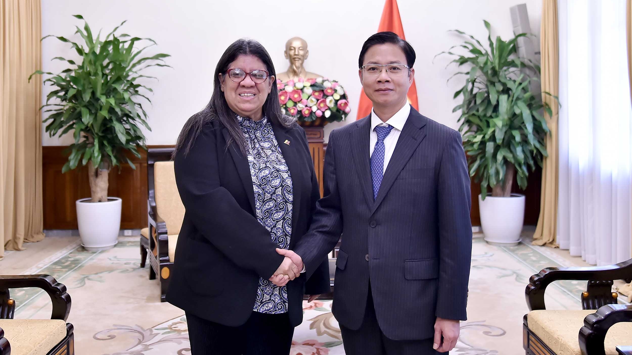 Thứ trưởng Ngoại giao Ngô Lê Văn tiếp Thứ trưởng Ngoại giao Venezuela