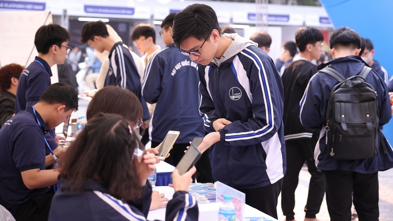 Điểm mới trong xét tuyển đại học chính quy năm 2026 của Trường Đại học Công nghệ