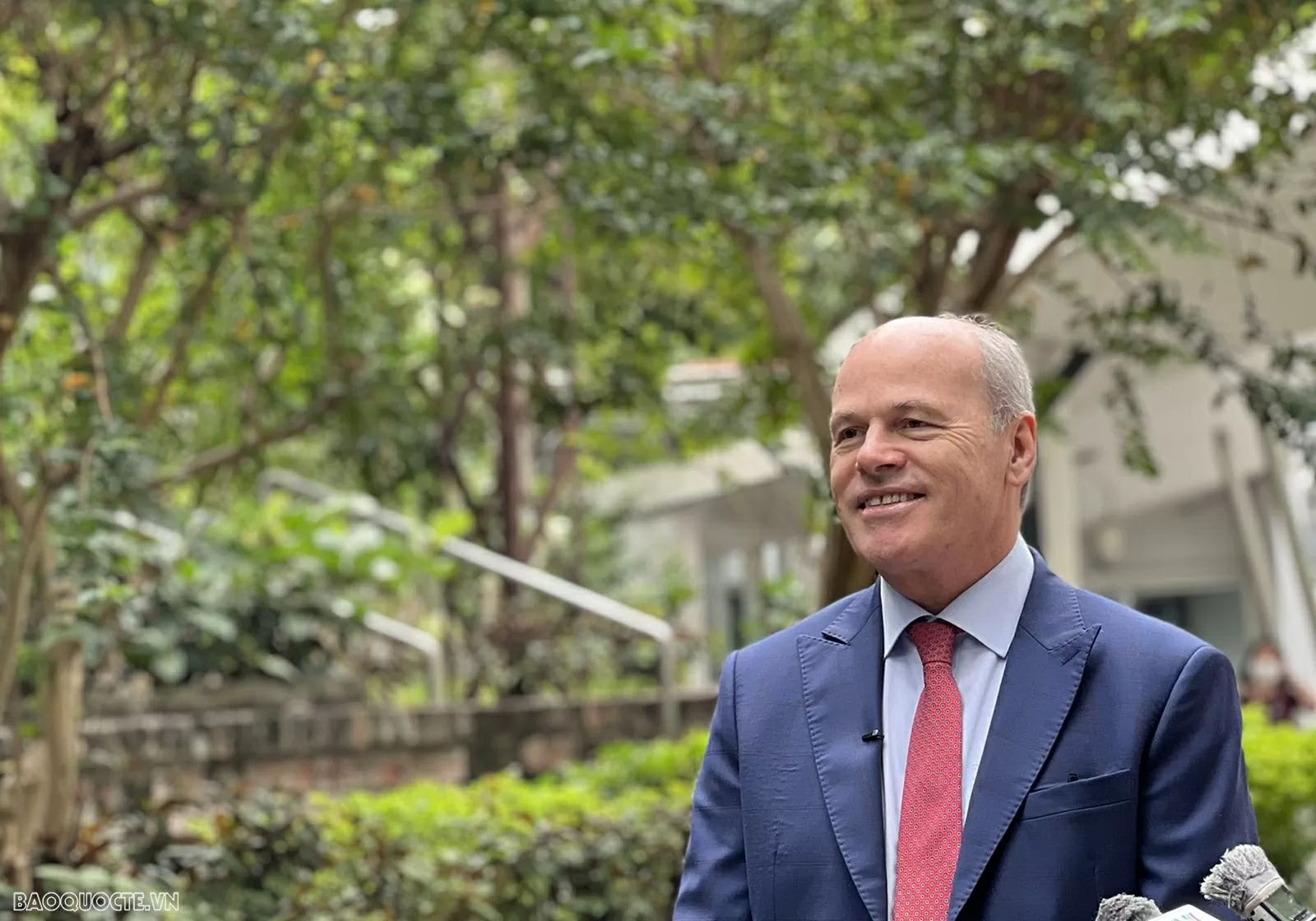 Đại sứ Canada: Thanh niên Đại sứ Canada: Thanh niên