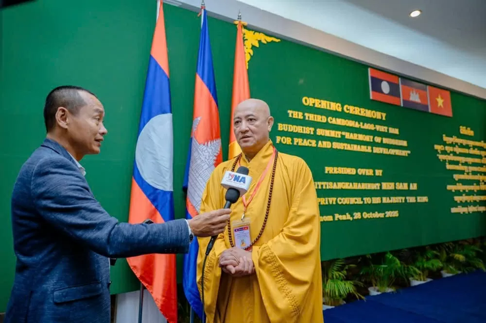 Hội nghị thượng đỉnh Phật giáo Việt Nam-Lào-Campuchia: Cơ hội gặp gỡ, củng cố tình đồng pháp lữ, đồng châu thổ Mekong Hội nghị thượng đỉnh Phật giáo Việt Nam-Lào-Campuchia: Cơ hội gặp gỡ, củng cố tình đồng pháp lữ, đồng châu thổ Mekong