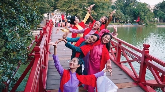 Tuần lễ múa Việt Nam 2025: Nghệ thuật gắn kết cộng đồng