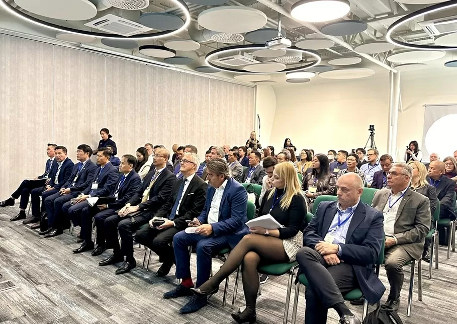 Hội thảo xúc tiến thương mại Việt Nam-Hungary tại Szeged: Thúc đẩy mạnh mẽ hợp tác doanh nghiệp hai nước Hội thảo xúc tiến thương mại Việt Nam-Hungary tại Szeged: Thúc đẩy mạnh mẽ hợp tác doanh nghiệp hai nước