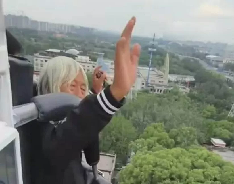 Trung Quốc: Cụ ông 75 tuổi ngồi tàu lượn siêu tốc 43 lượt trong một ngày, chuyên gia y tế khuyến cáo