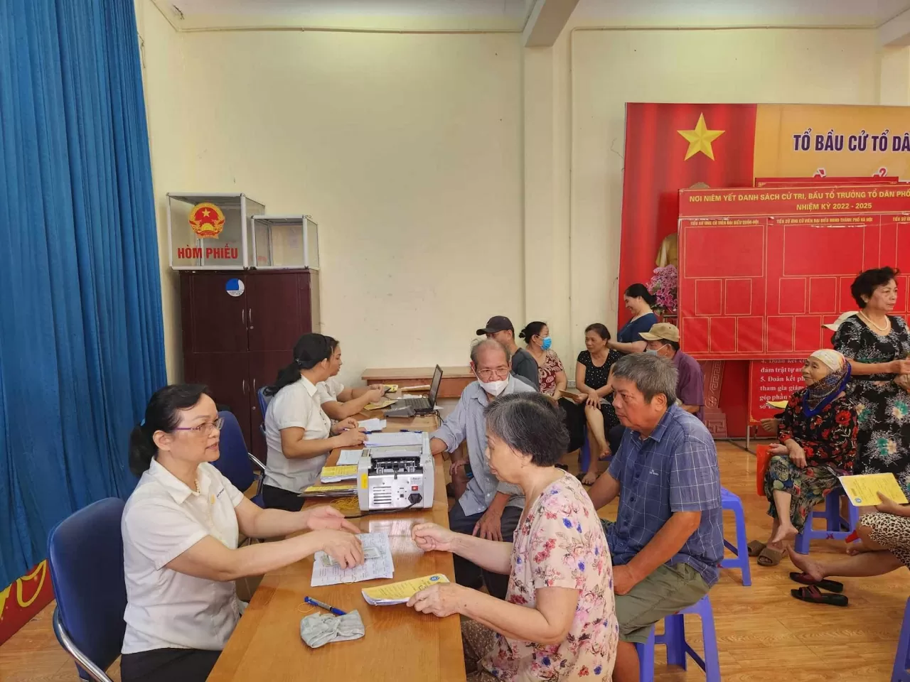 Lịch chi trả lương hưu hàng tháng mới nhất tháng 11/2025