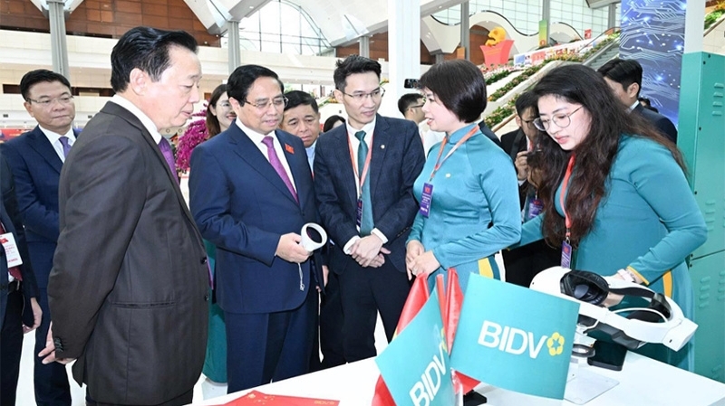 chuyen doi so tu chu truong cua dang den hanh dong thuc tien tai dang bo ngan hang bidv