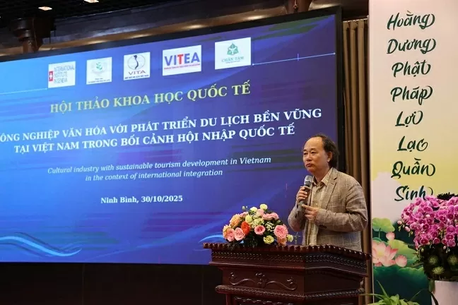 Kết nối công nghiệp văn hoá và du lịch bền vững – hướng đi tất yếu của thời hội nhập Kết nối công nghiệp văn hoá và du lịch bền vững: Hướng đi tất yếu thời hội nhập