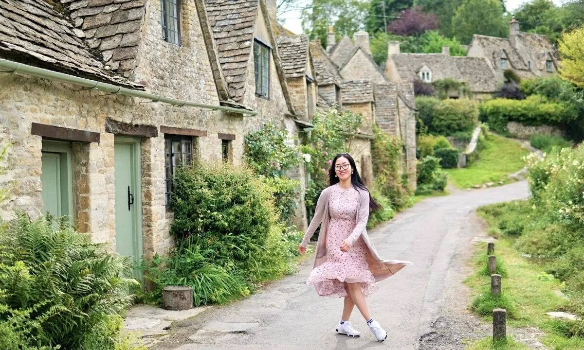 Biến tri thức thành cầu nối Việt Nam-Anh Biến tri thức thành cầu nối Việt Nam-Anh