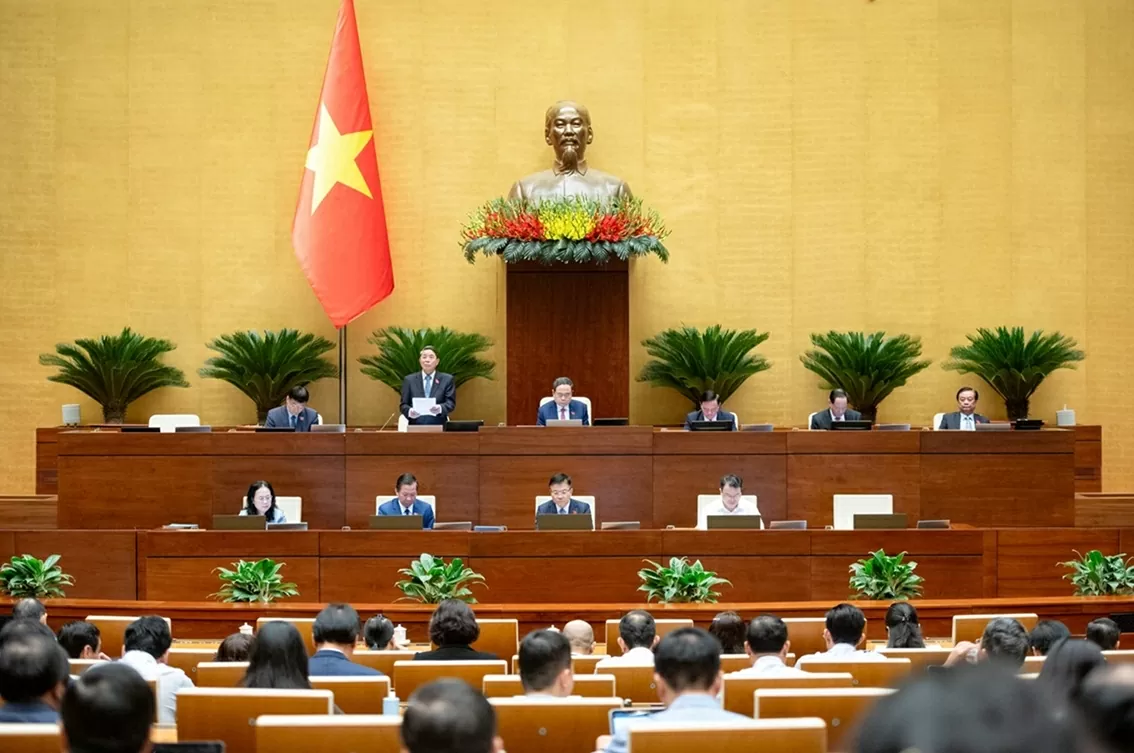 Nâng cao sức cạnh tranh của nền kinh tế, đưa Việt Nam thoát khỏi bẫy thu nhập trung bình