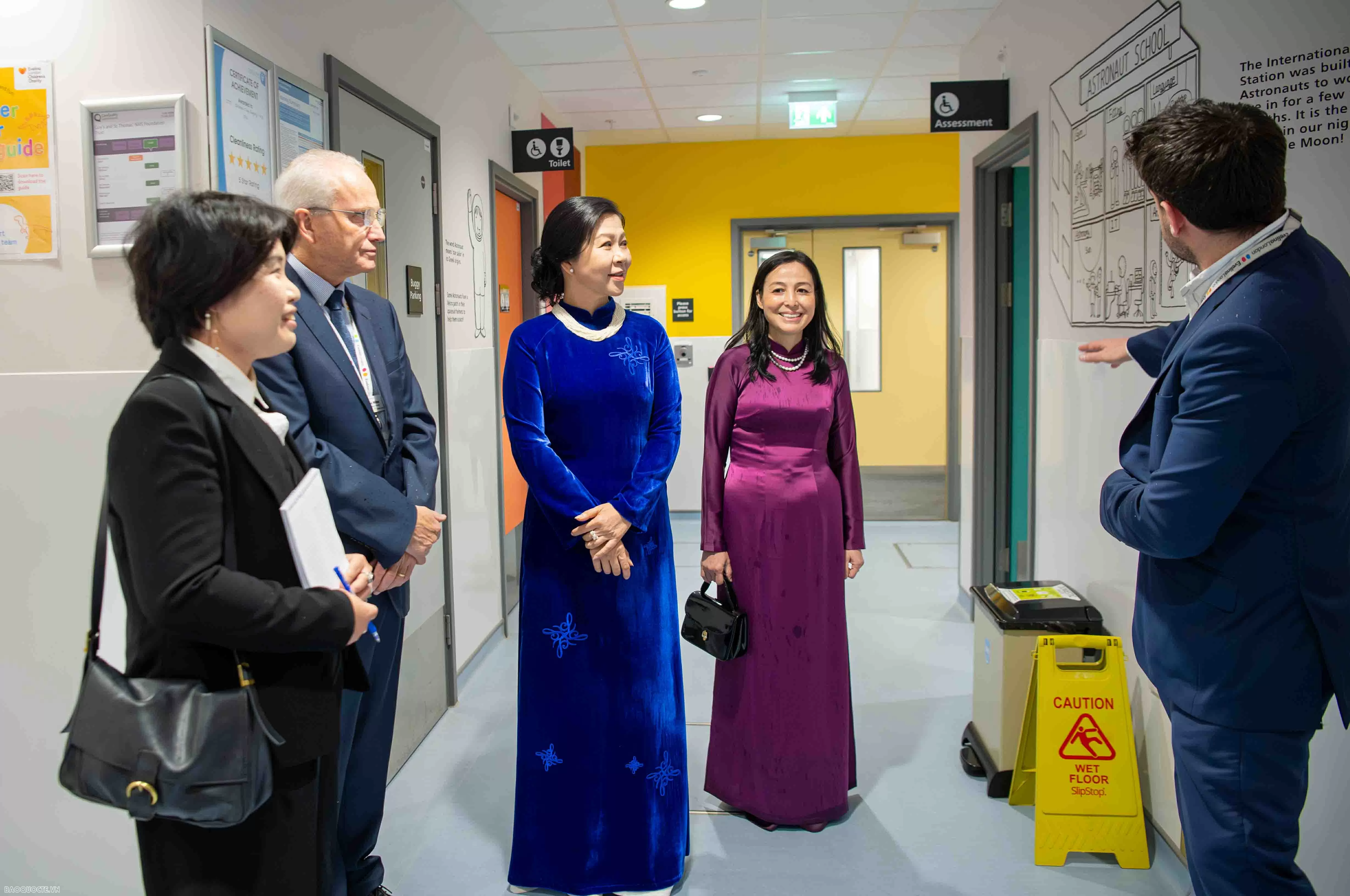 Phu nhân Tổng Bí thư Tô Lâm thăm Bệnh viện Nhi Evelina London